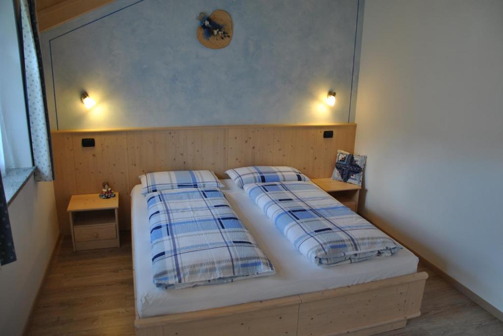 B&B 3 Cuori Predazzo Pokoj fotografie